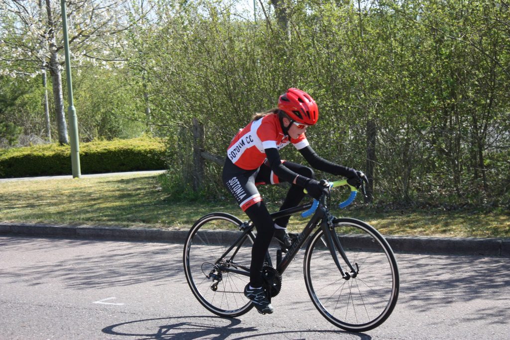 venta-youth-crit-25.4.21-09